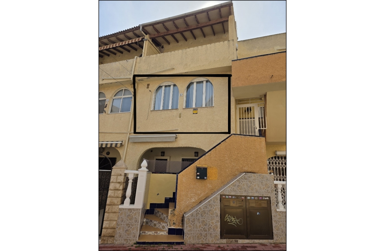 Reventa - Apartamento / piso - La Mata - Playa