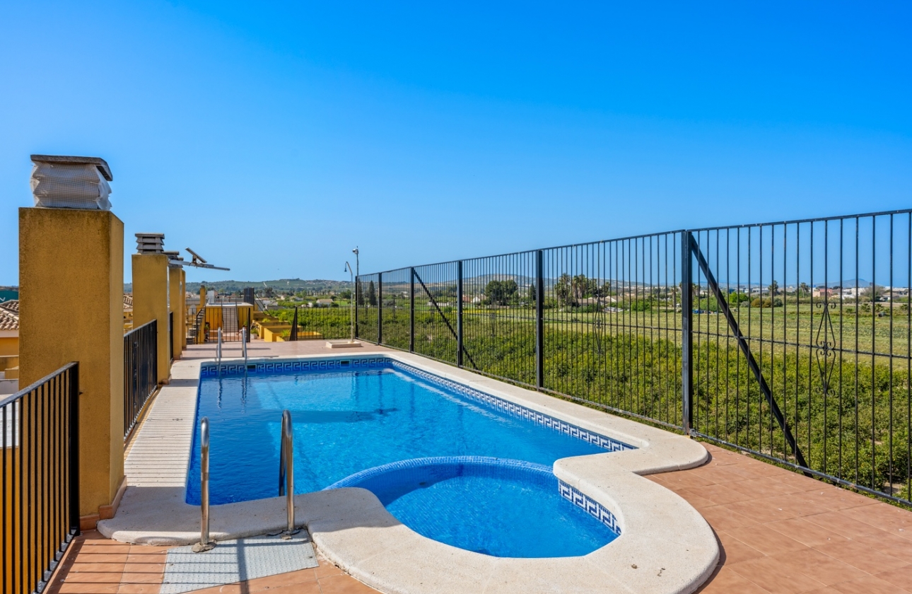 Wiederverkauf - Wohnung - Daya Nueva - Costa Blanca South