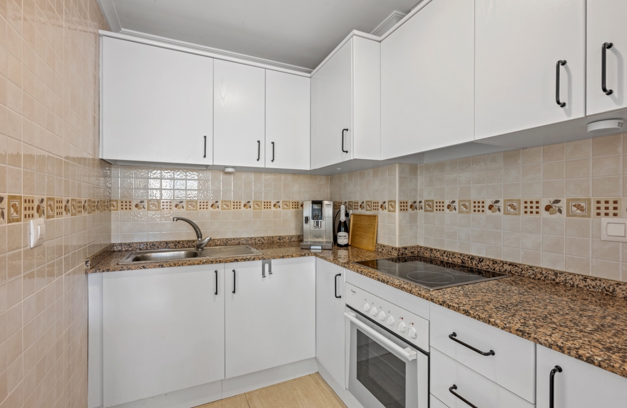Wiederverkauf - Wohnung - Daya Nueva - Costa Blanca South