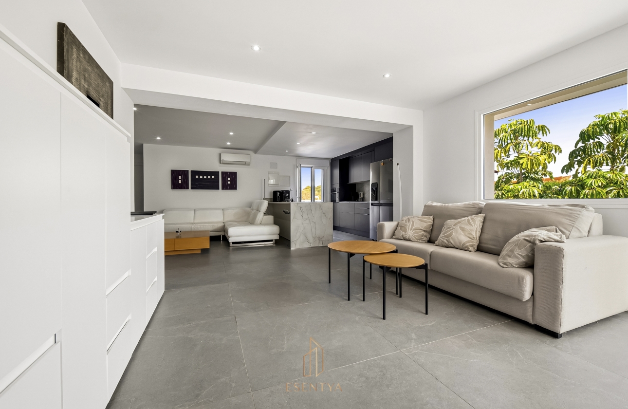 Resale - Villa - Torrevieja - Los Balcones