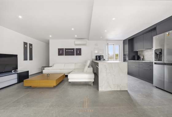 Resale - Villa - Torrevieja - Los Balcones