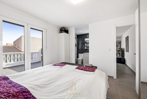 Resale - Villa - Torrevieja - Los Balcones