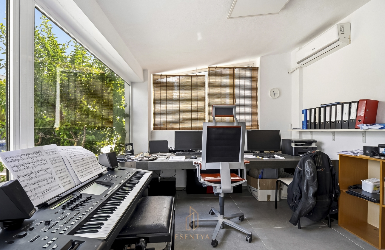 Resale - Villa - Torrevieja - Los Balcones