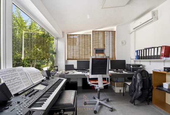 Resale - Villa - Torrevieja - Los Balcones