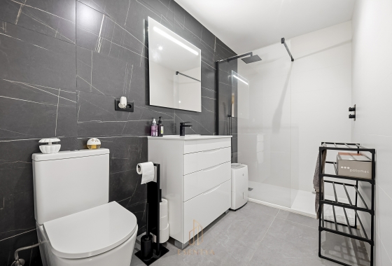 Resale - Villa - Torrevieja - Los Balcones