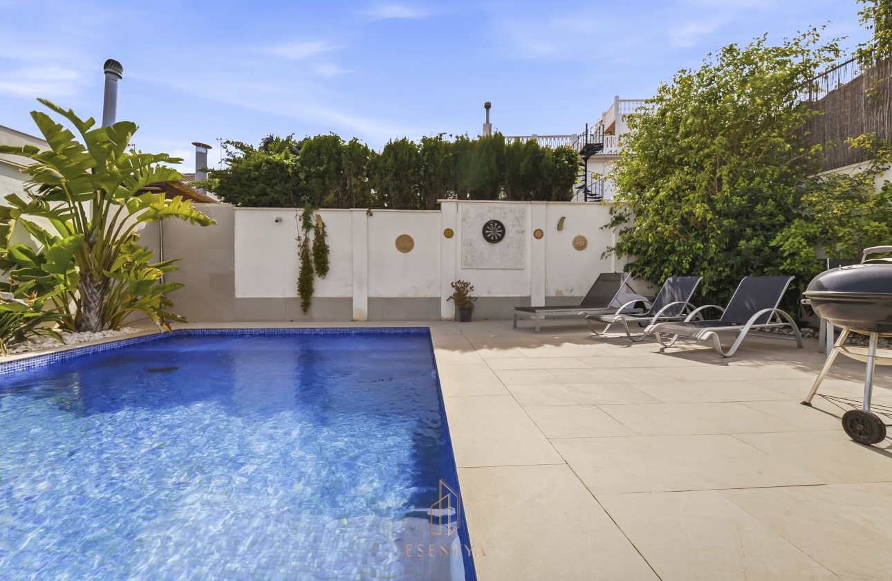 Resale - Villa - Torrevieja - Los Balcones