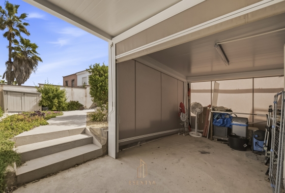 Resale - Villa - Torrevieja - Los Balcones