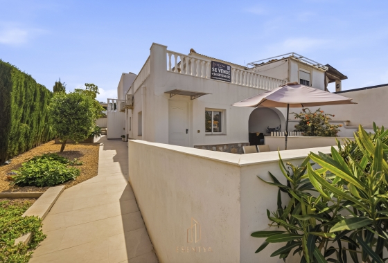 Resale - Villa - Torrevieja - Los Balcones