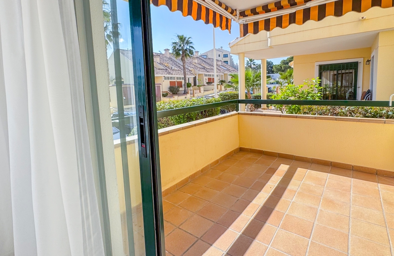Wiederverkauf - Wohnung - Orihuela Costa - Lomas de Campoamor