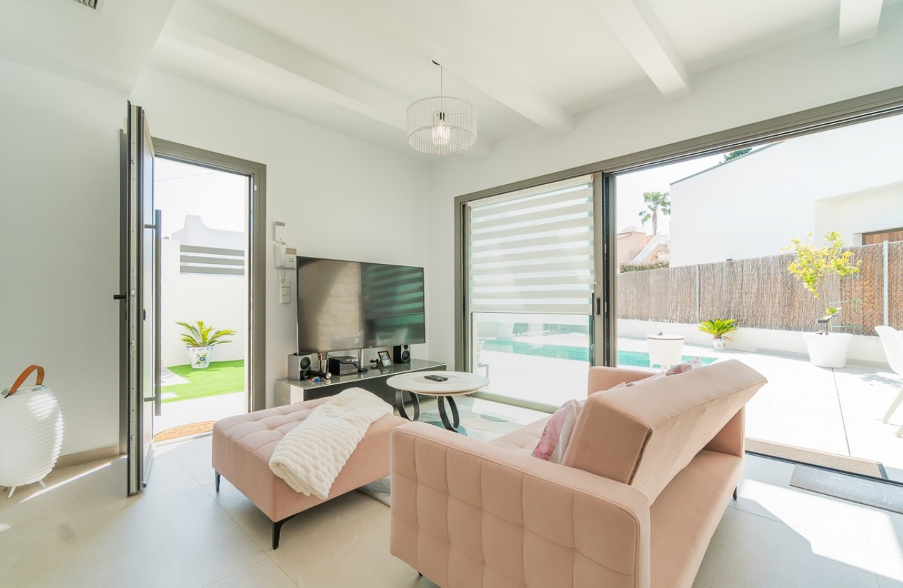 Wiederverkauf - Villa - Orihuela Costa - Costa Blanca
