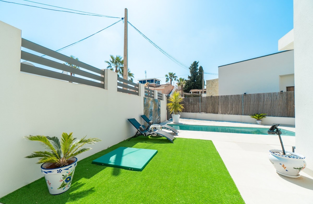 Wiederverkauf - Villa - Orihuela Costa - Costa Blanca