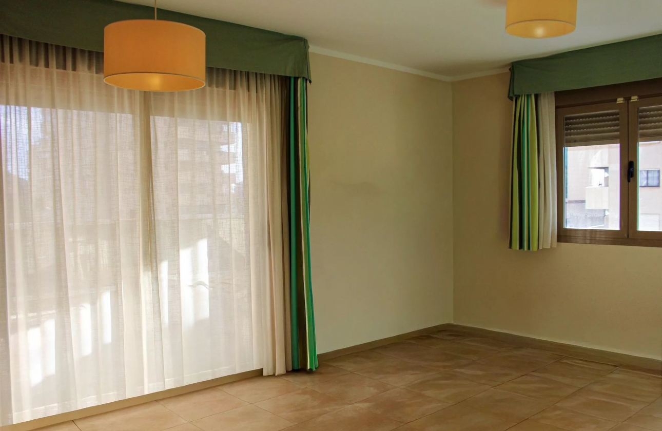 Neue Gebäude - Wohnung - Calpe - Calp