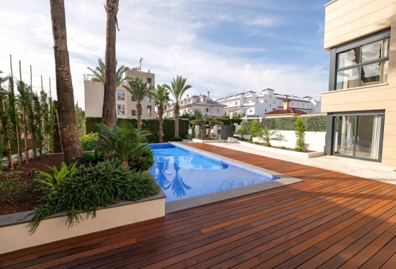 Obra nueva - Villa - Torrevieja