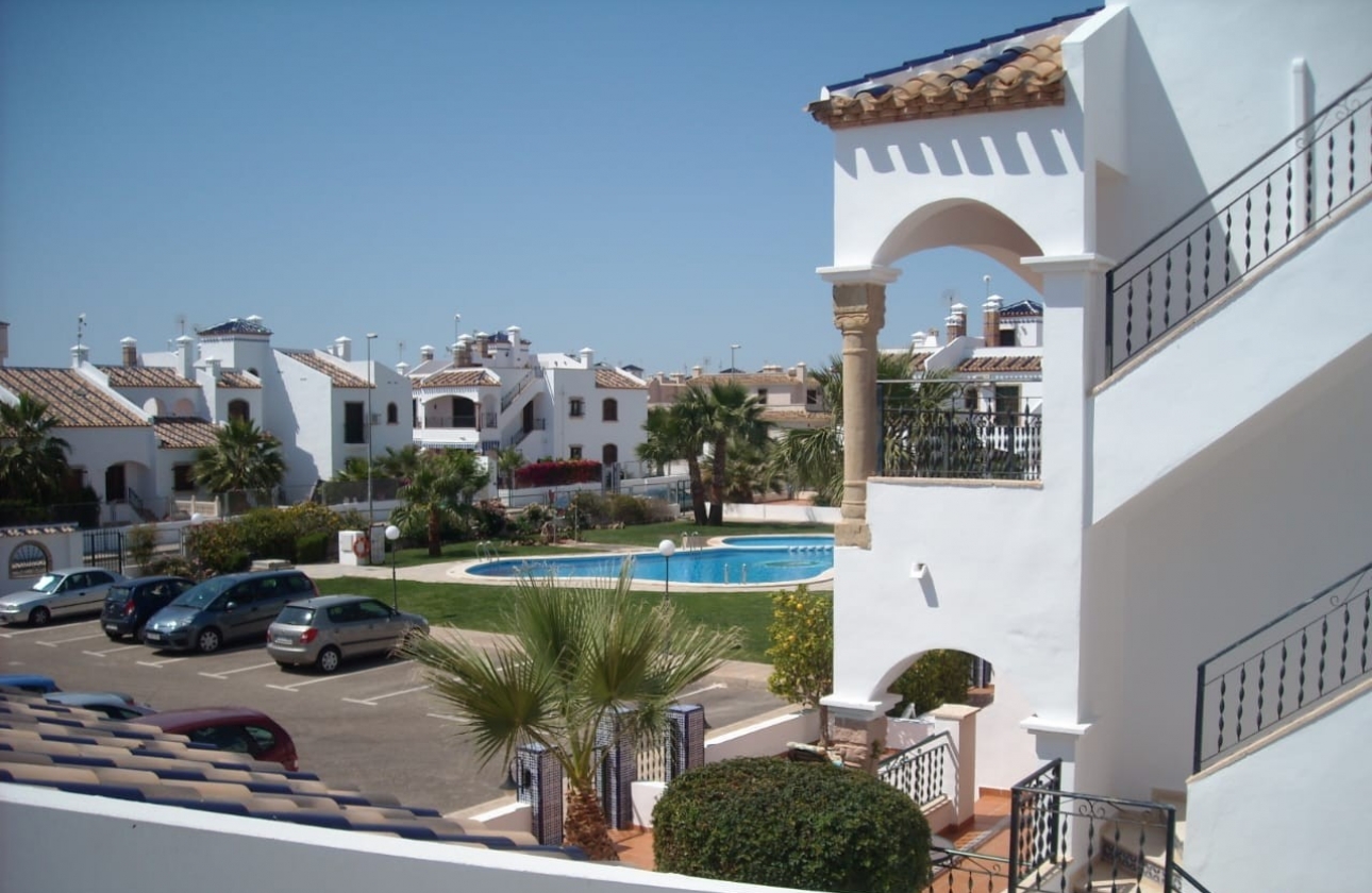 Wiederverkauf - Duplex / Two-storey apartment - Orihuela Costa - Villamartín