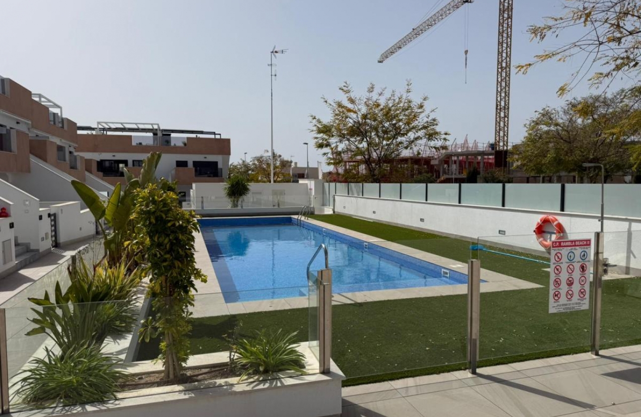 Wiederverkauf - Wohnung - Pilar de la Horadada