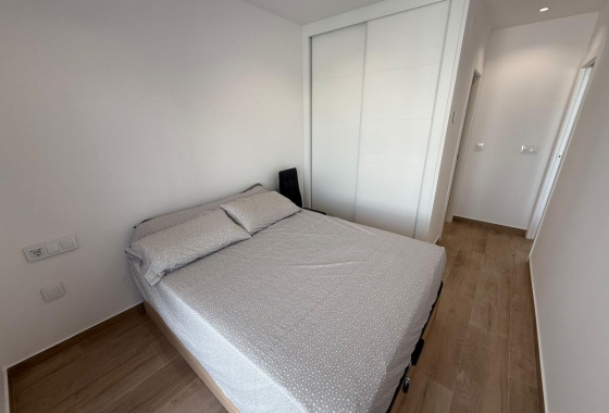Wiederverkauf - Wohnung - Pilar de la Horadada