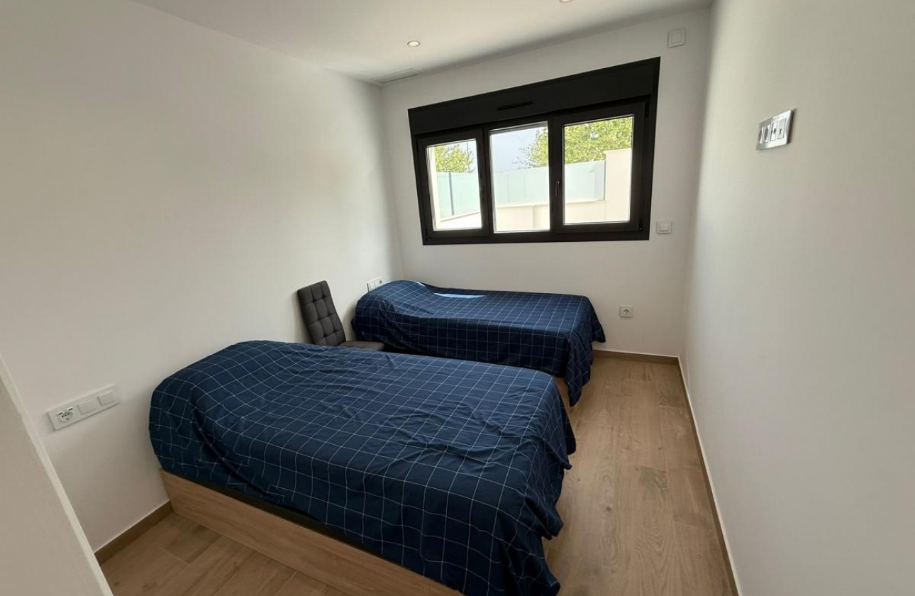 Wiederverkauf - Wohnung - Pilar de la Horadada
