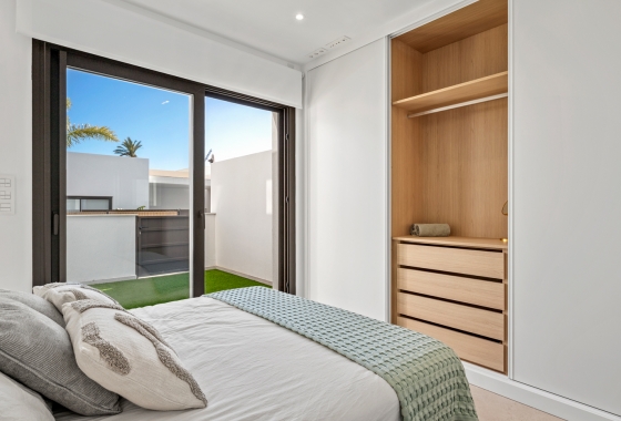 Neue Gebäude - Ground floor apartment - 