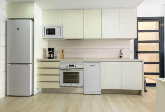 Wiederverkauf - Wohnung - Orihuela Costa - Villamartín