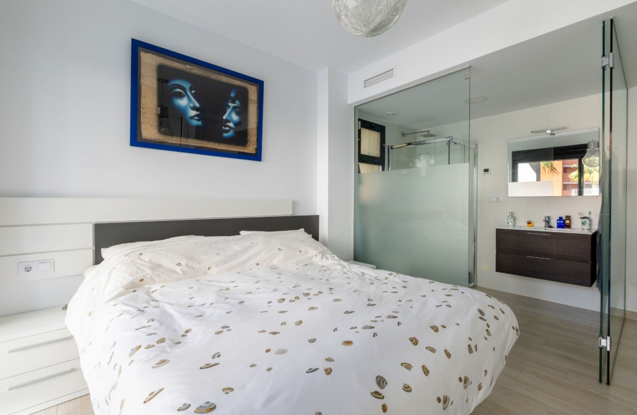 Wiederverkauf - Wohnung - Orihuela Costa - Villamartín