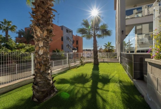 Wiederverkauf - Wohnung - Orihuela Costa - Villamartín