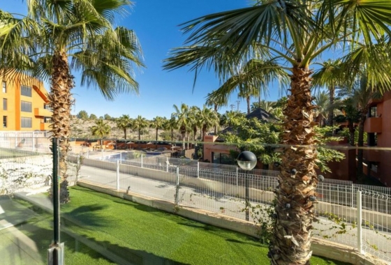 Wiederverkauf - Wohnung - Orihuela Costa - Villamartín