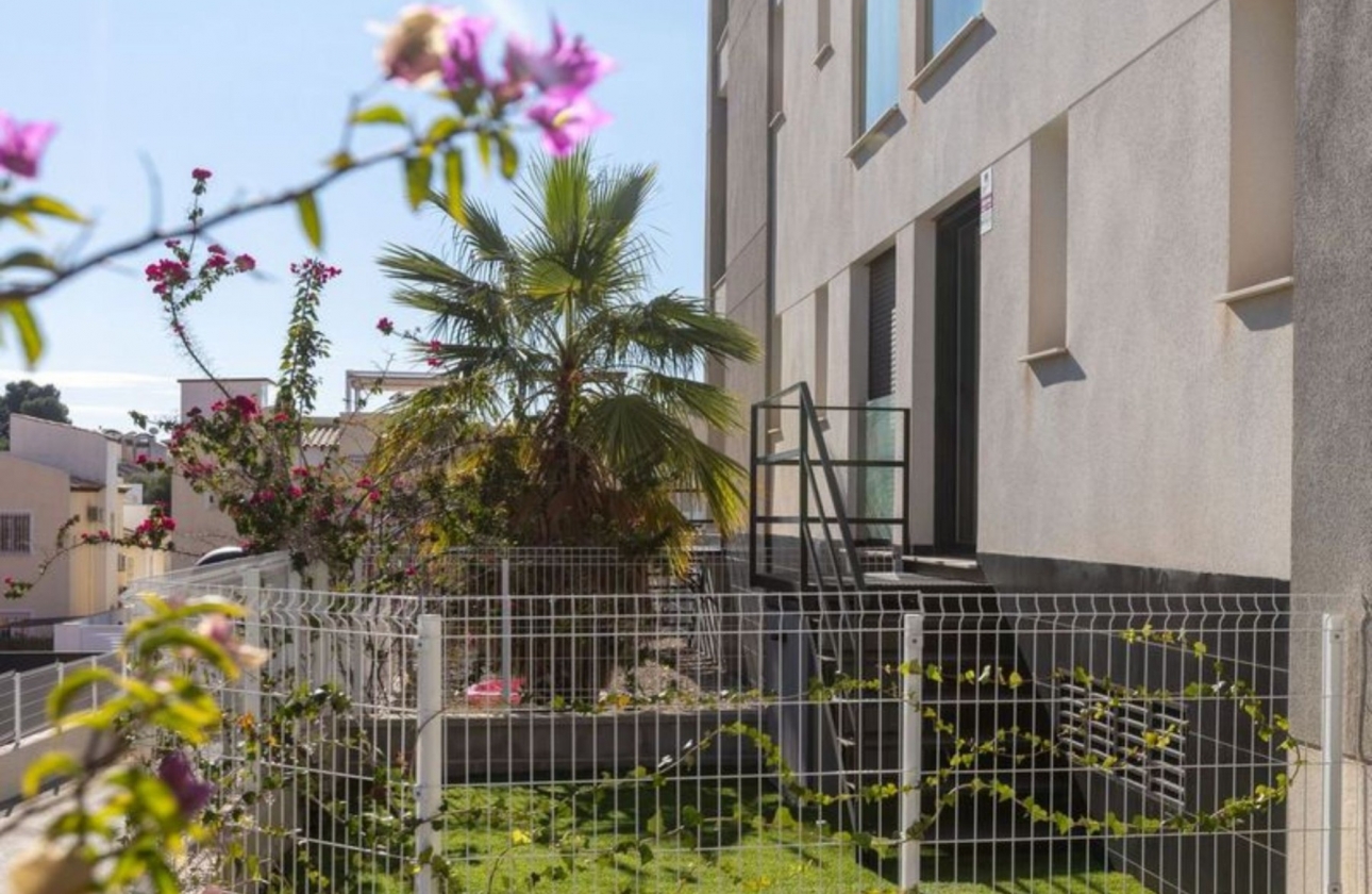 Wiederverkauf - Wohnung - Orihuela Costa - Villamartín