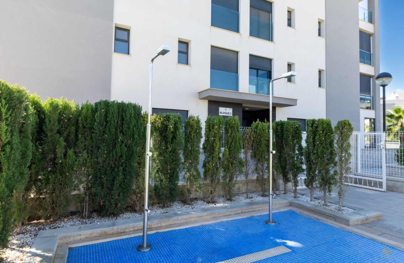 Wiederverkauf - Wohnung - Orihuela Costa - Villamartín