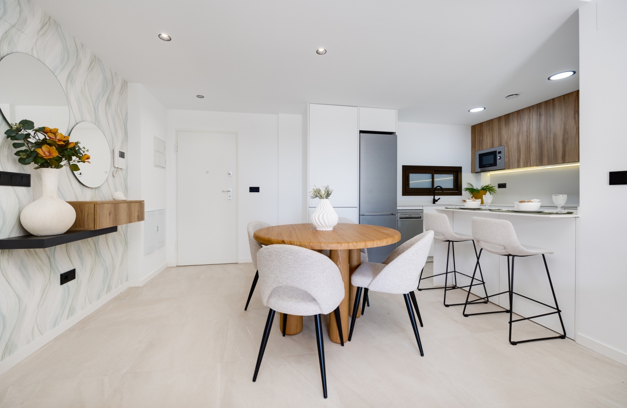 Neue Gebäude - Wohnung - 