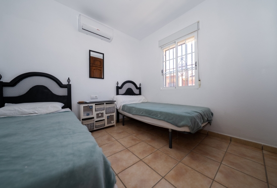 Wiederverkauf - Villa - Playa Flamenca - Sportcentre