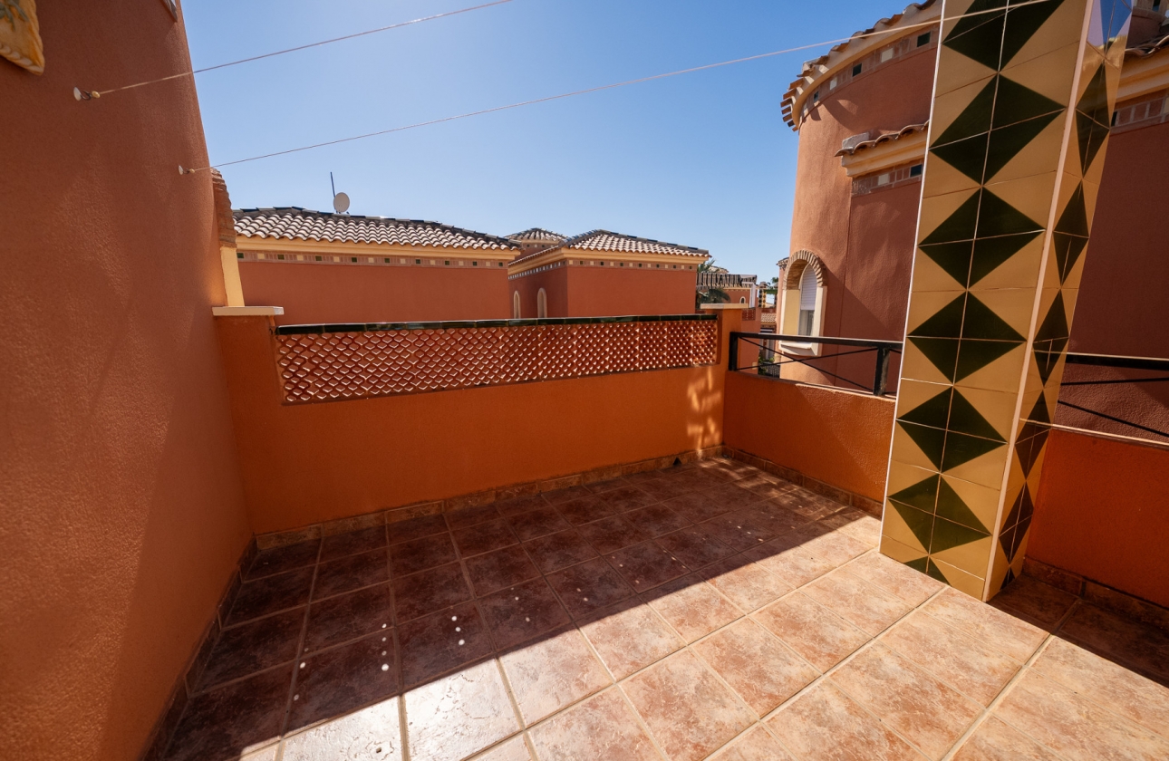 Wiederverkauf - Villa - Playa Flamenca - Sportcentre