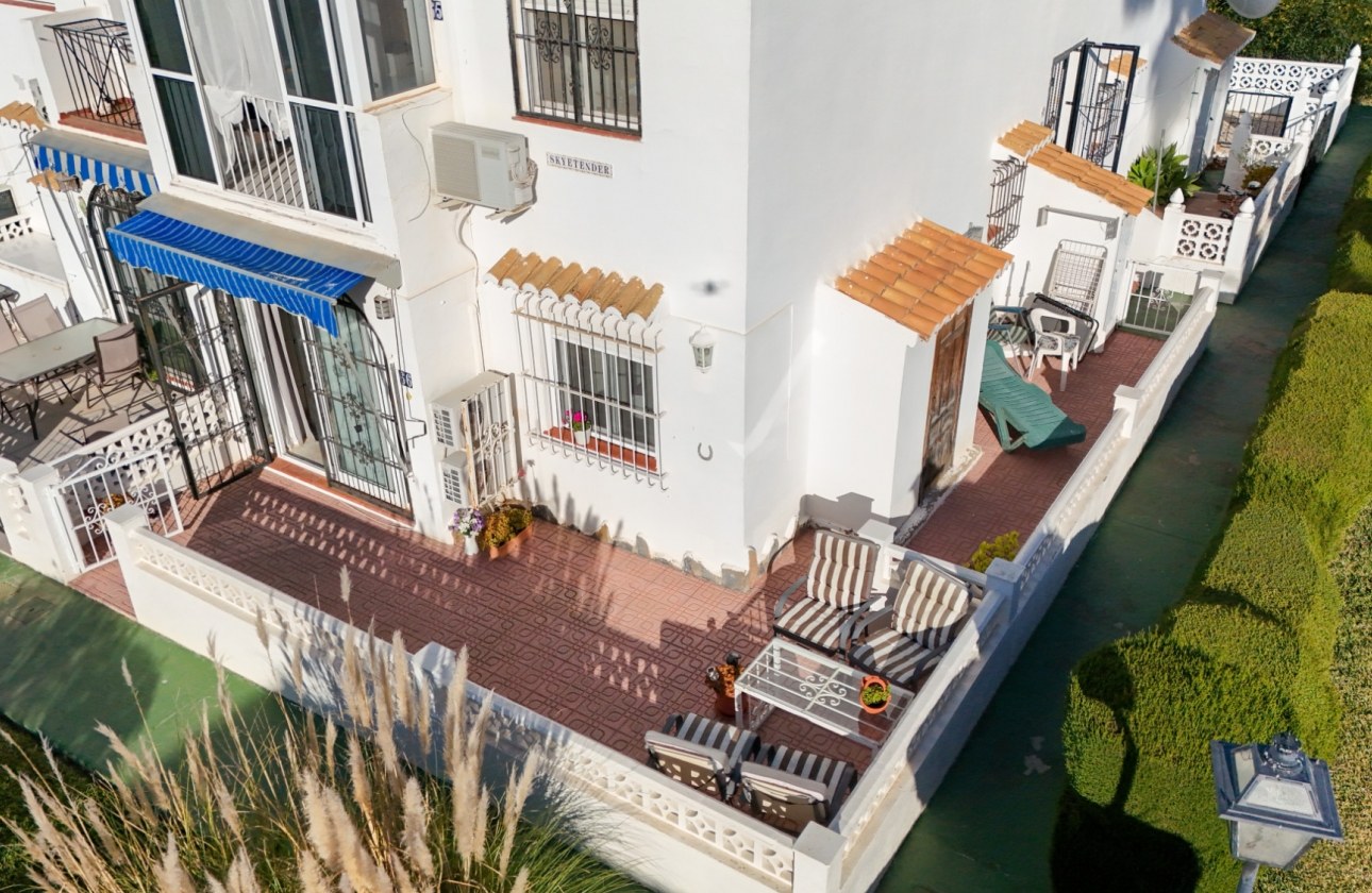 Wiederverkauf - House - Torrevieja - Lago Jardin