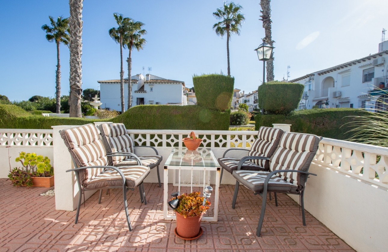 Wiederverkauf - House - Torrevieja - Lago Jardin