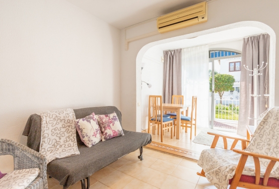 Wiederverkauf - House - Torrevieja - Lago Jardin