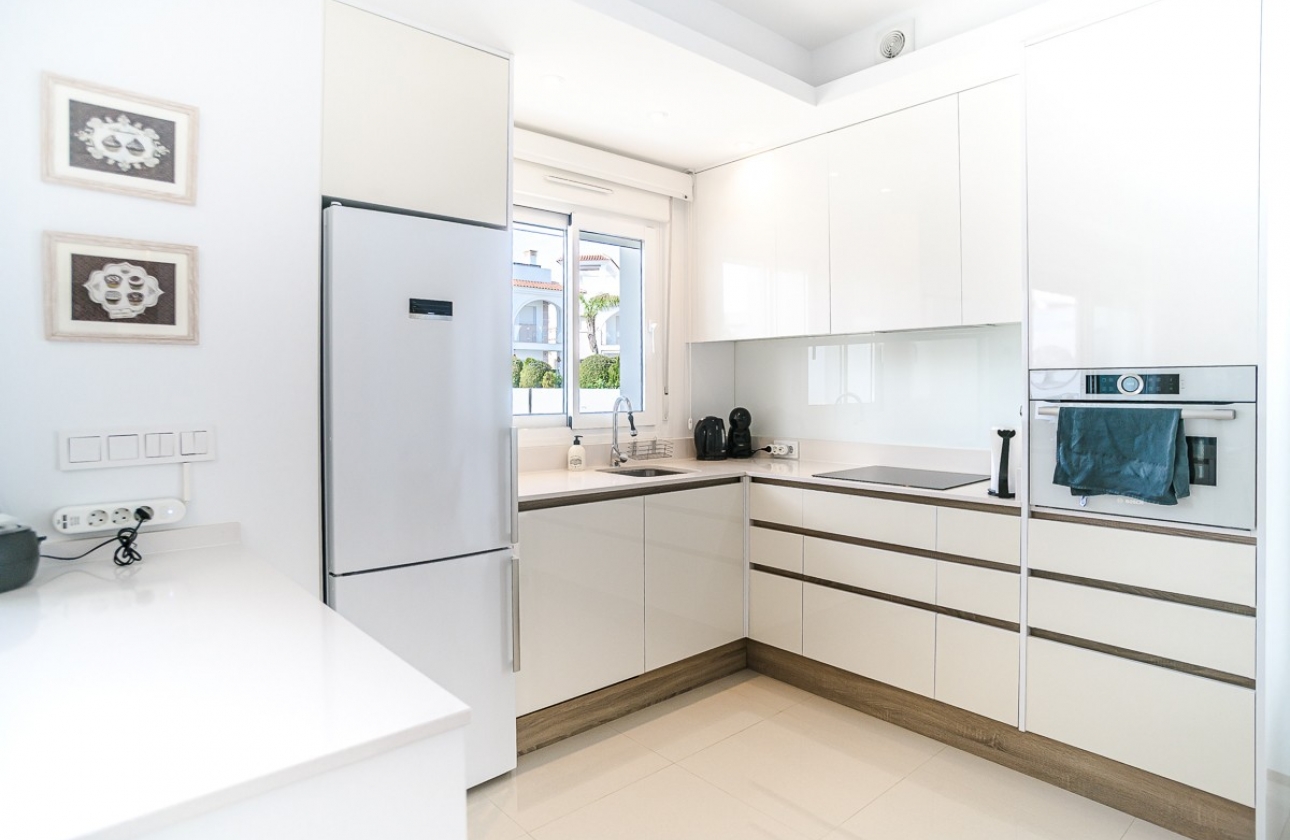 Resale - Apartment / flat - Ciudad Quesada