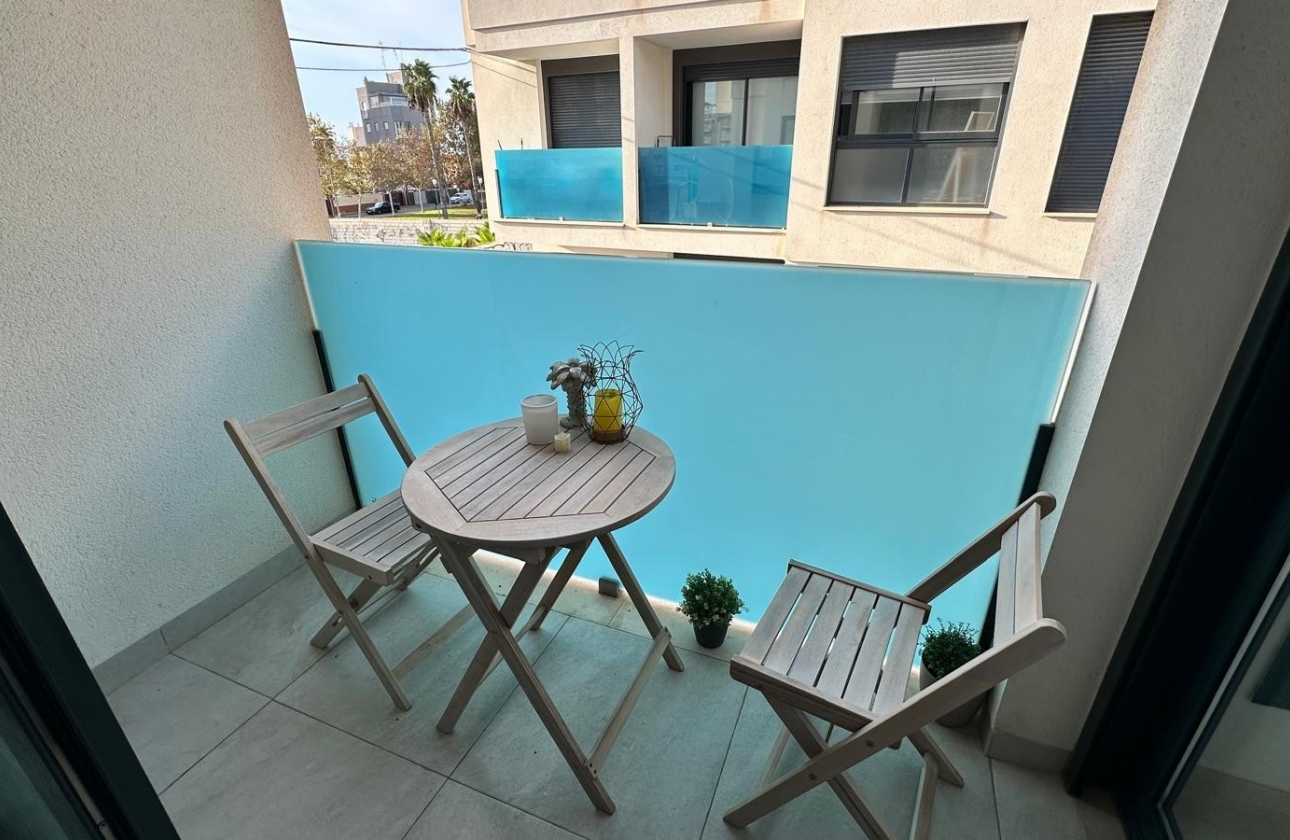 Wiederverkauf - Wohnung - Torrevieja - Calas Blancas