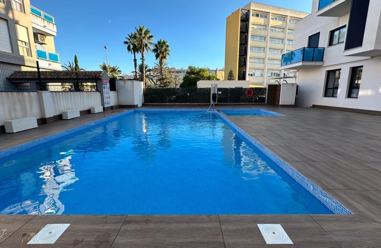 Wiederverkauf - Wohnung - Torrevieja - Calas Blancas