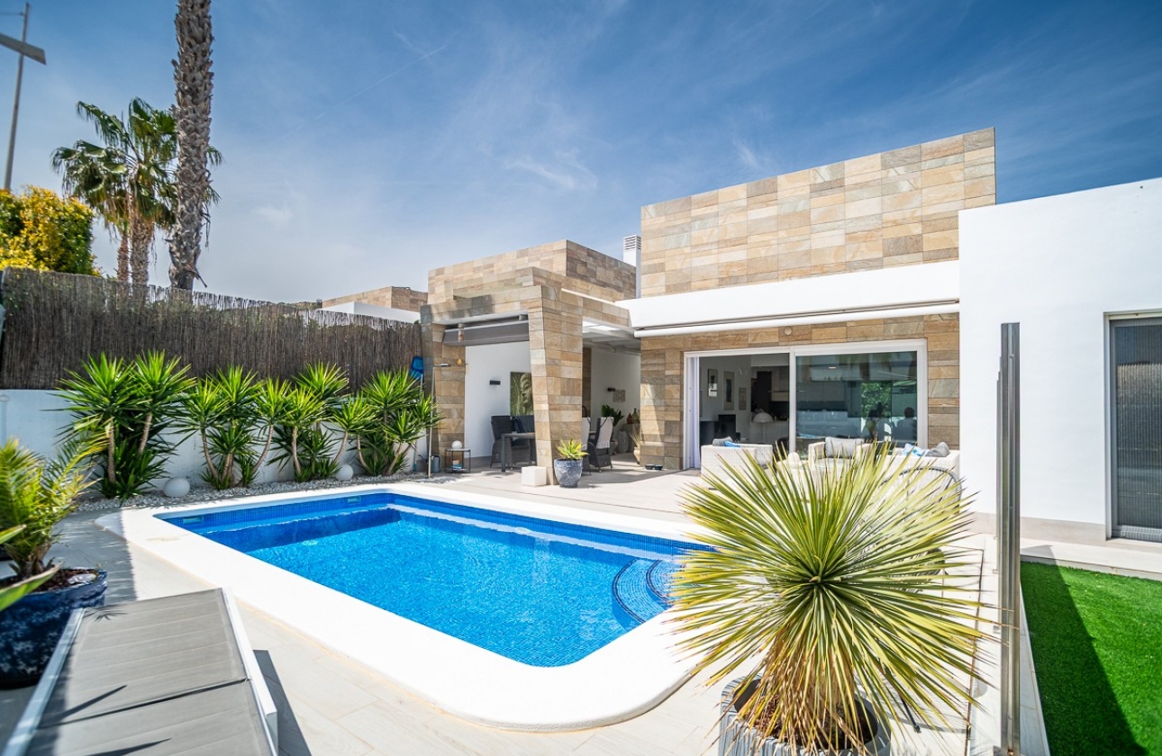 Wiederverkauf - Villa - Algorfa - La finca Golf