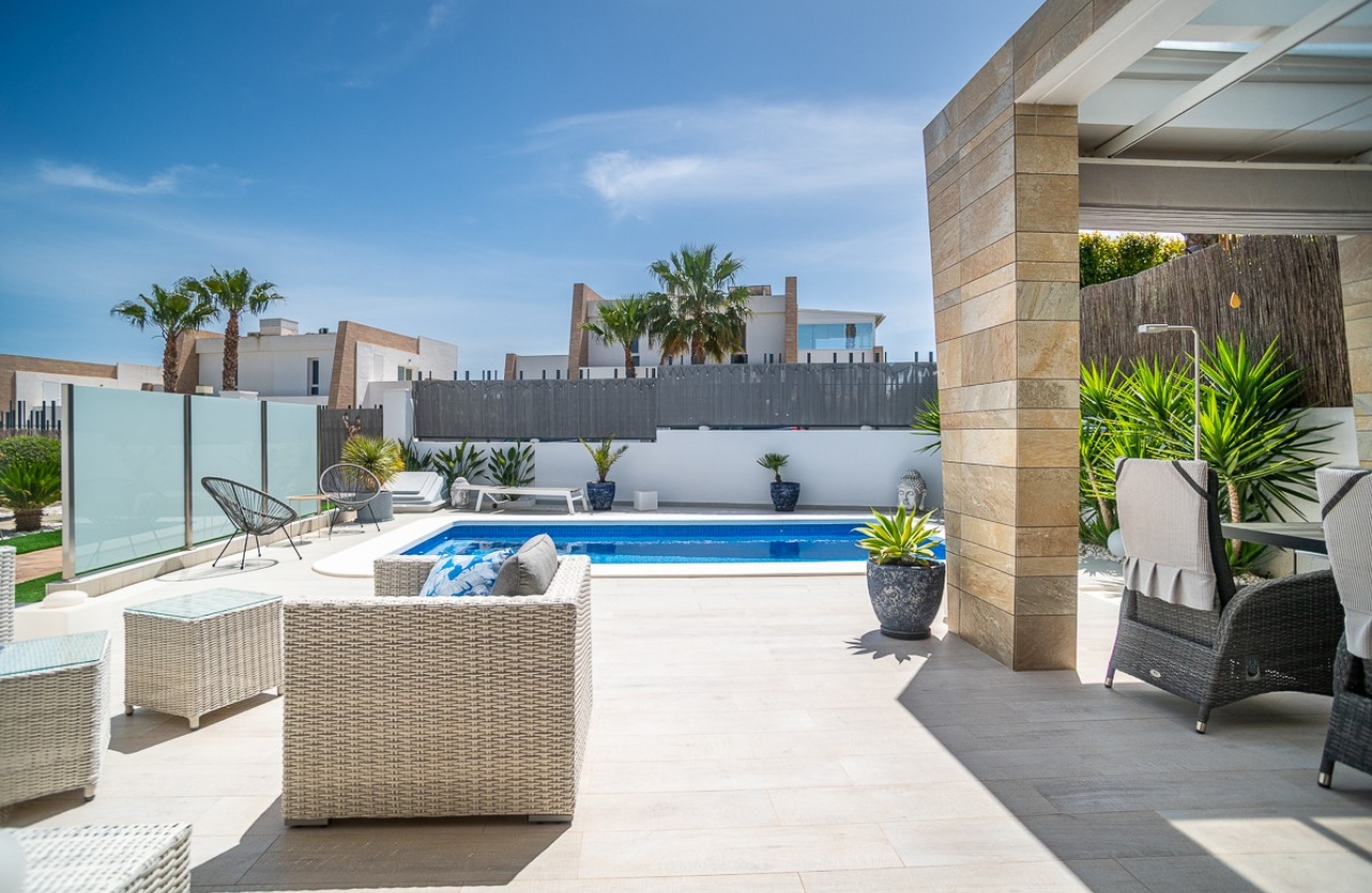 Wiederverkauf - Villa - Algorfa - La finca Golf
