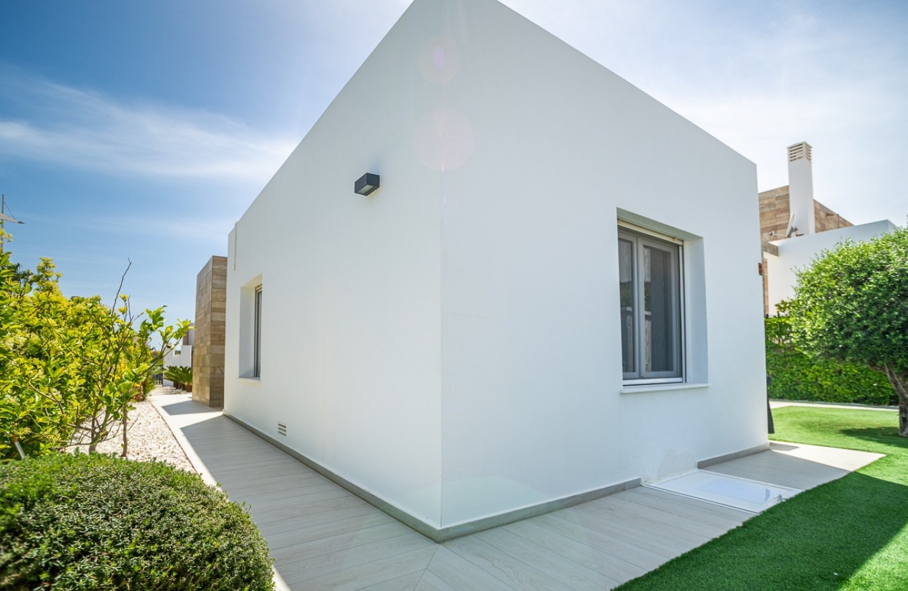 Wiederverkauf - Villa - Algorfa - La finca Golf