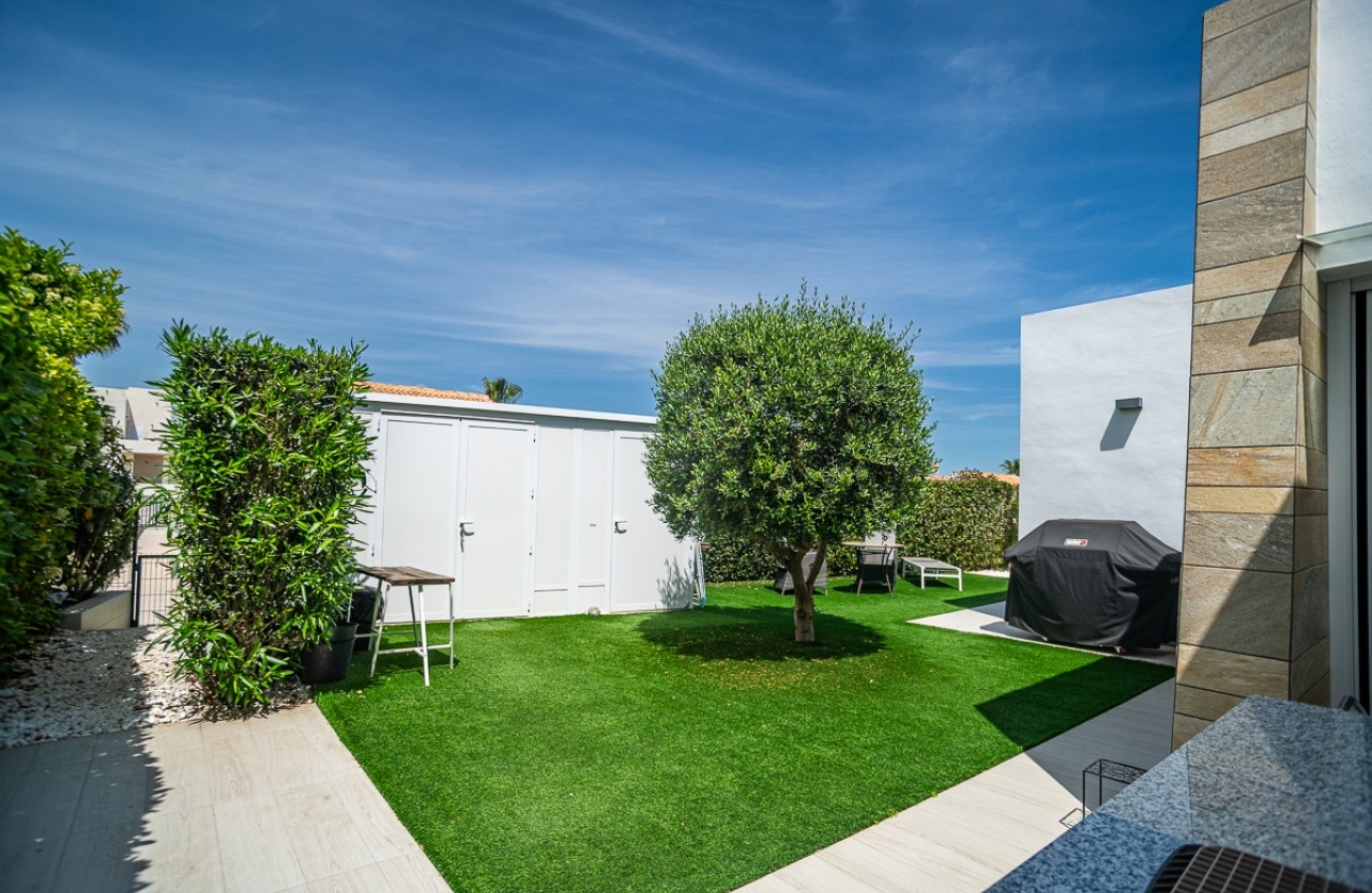 Wiederverkauf - Villa - Algorfa - La finca Golf