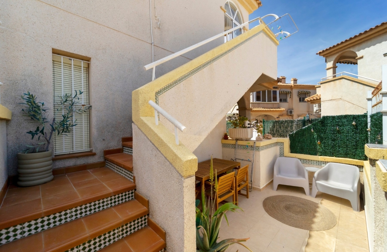 Wiederverkauf - Wohnung - Torrevieja - Aguas Nuevas