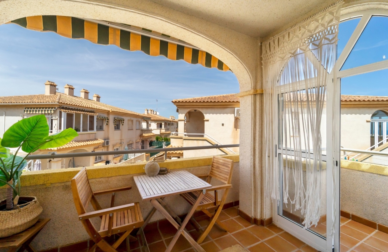 Wiederverkauf - Wohnung - Torrevieja - Aguas Nuevas
