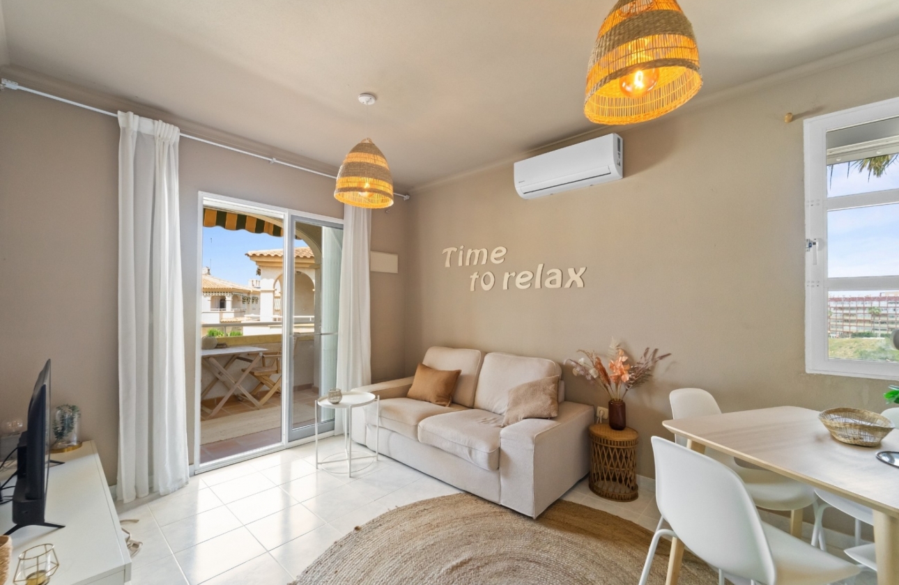 Wiederverkauf - Wohnung - Torrevieja - Aguas Nuevas