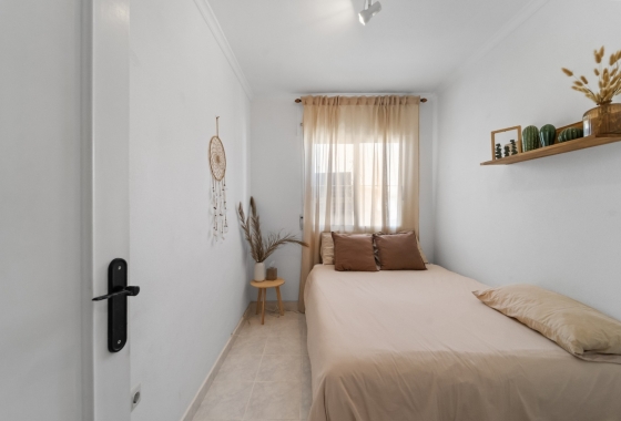 Wiederverkauf - Wohnung - Torrevieja - Aguas Nuevas