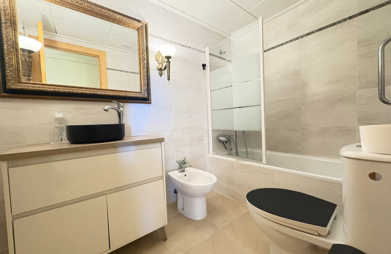Herverkoop - Appartement / flat - Sucina