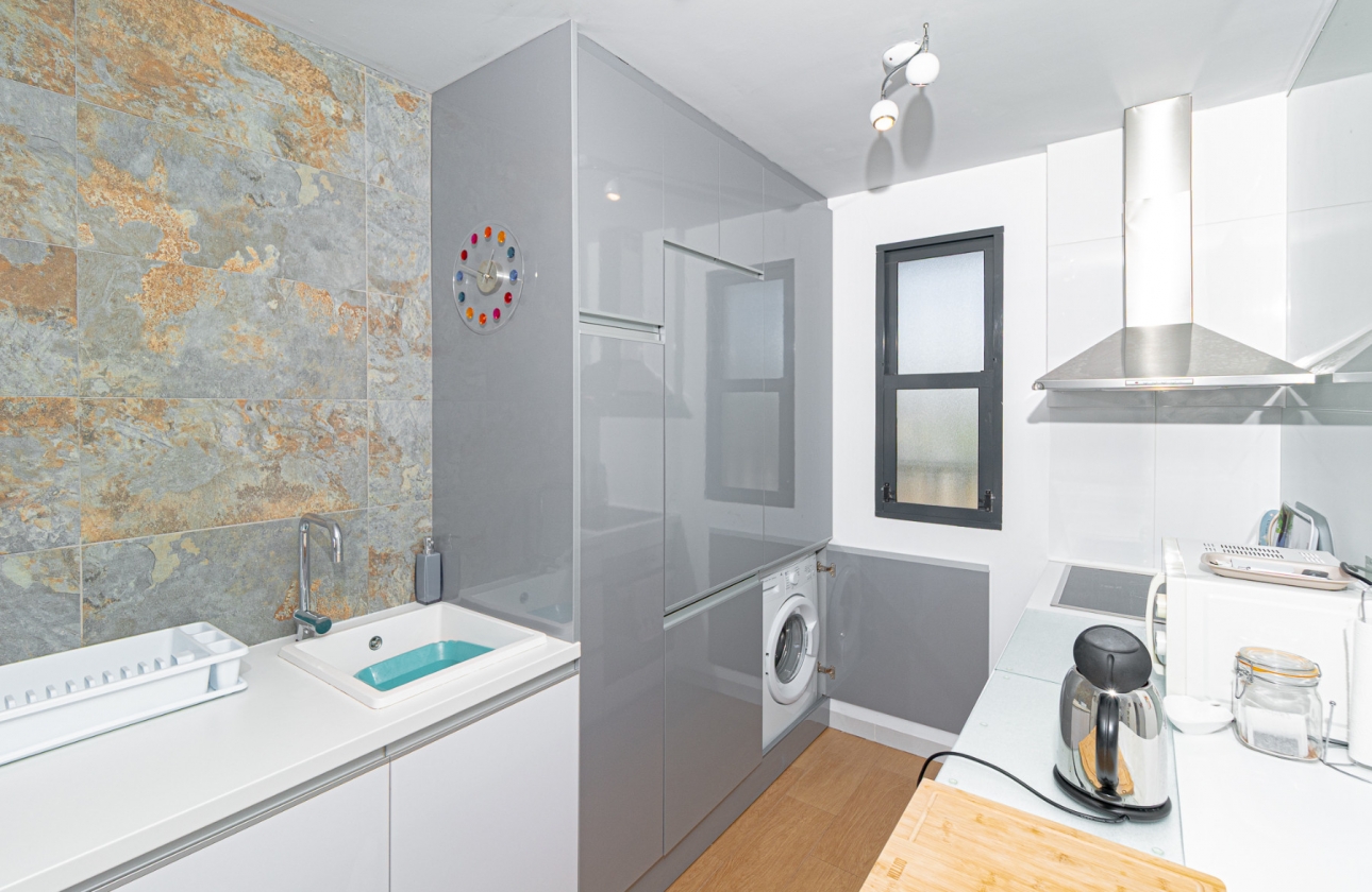 Wiederverkauf - Wohnung - Orihuela Costa - La Zenia