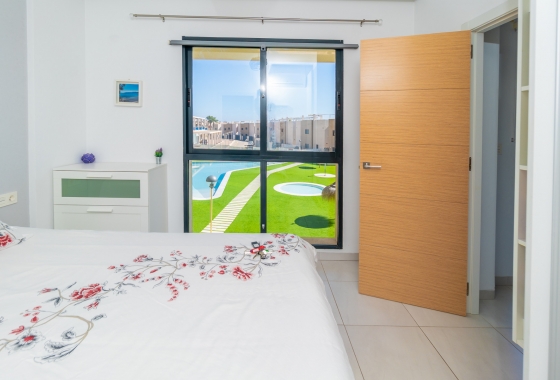Wiederverkauf - Wohnung - Orihuela Costa - La Zenia