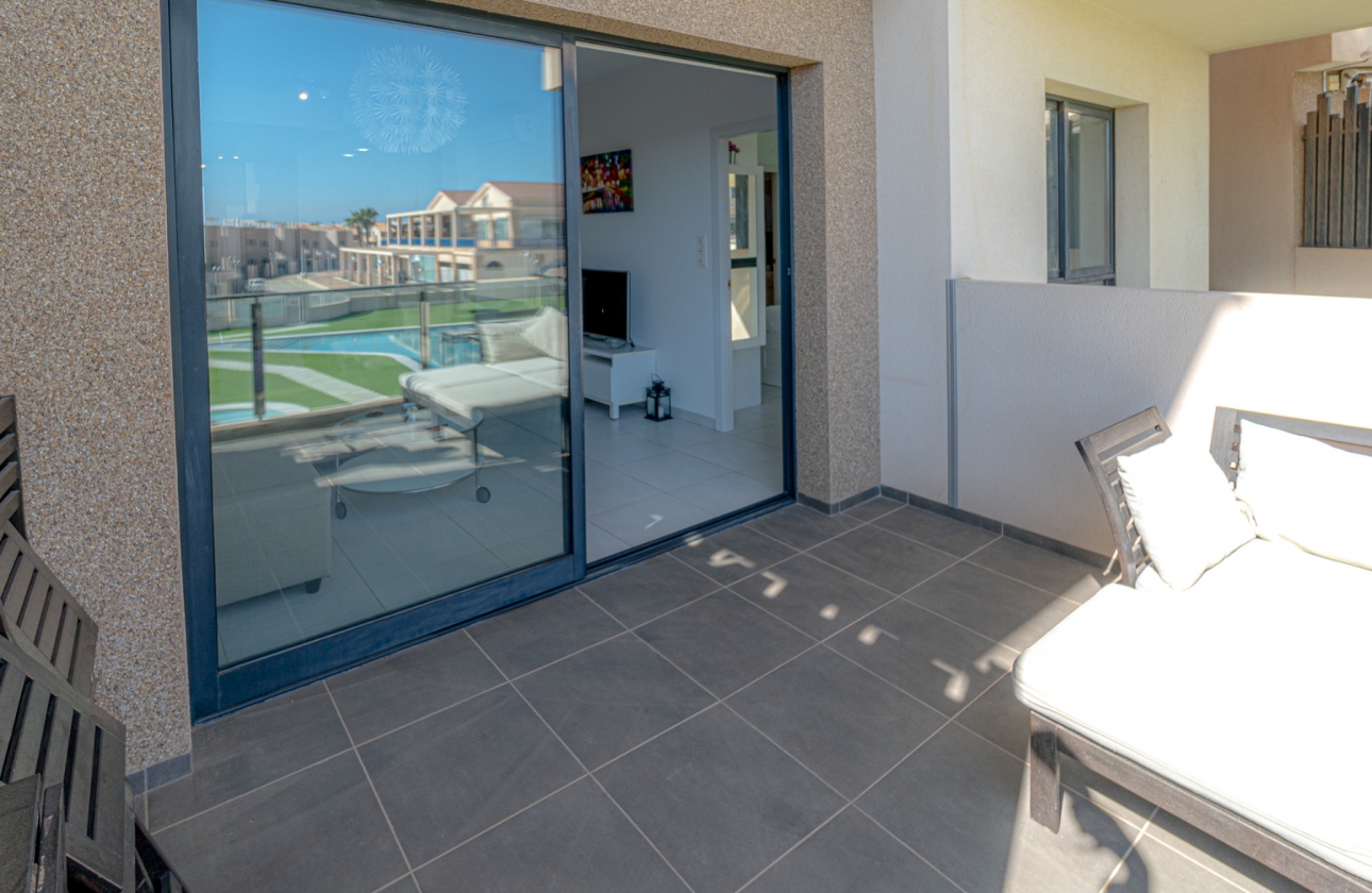 Wiederverkauf - Wohnung - Orihuela Costa - La Zenia