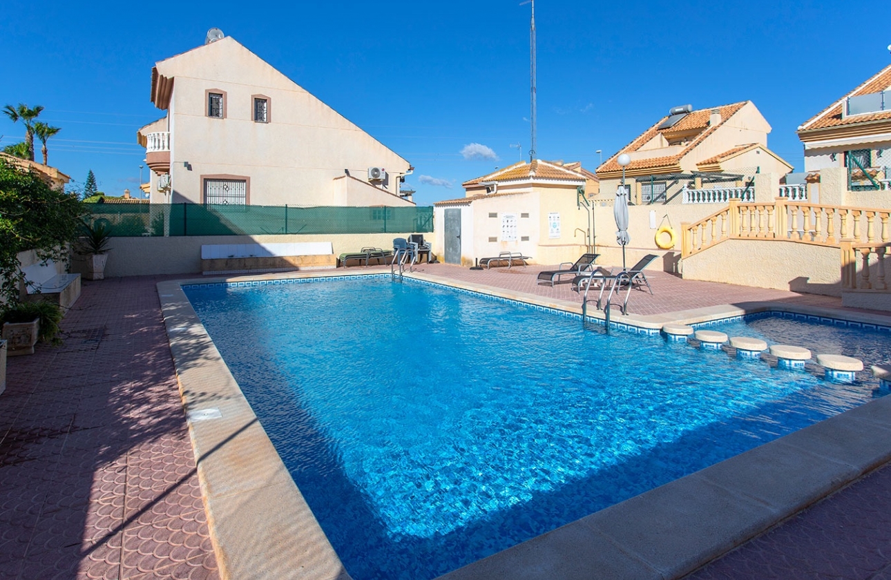 Wiederverkauf - Villa - Rojales - Pueblo